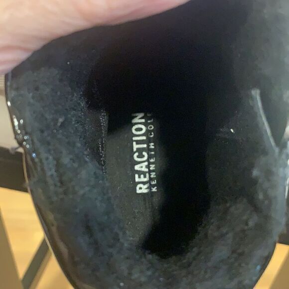 Kenneth Cole Reaction Sneakers HUMALONGS Patent Leather High Top Side Zip, EUC 7 - Picture 9 of 11